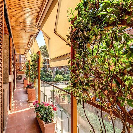Terrazza Piccolomini: Elegant Apartment Stunning View Over Rome/St Peter'S Dome Esterno foto