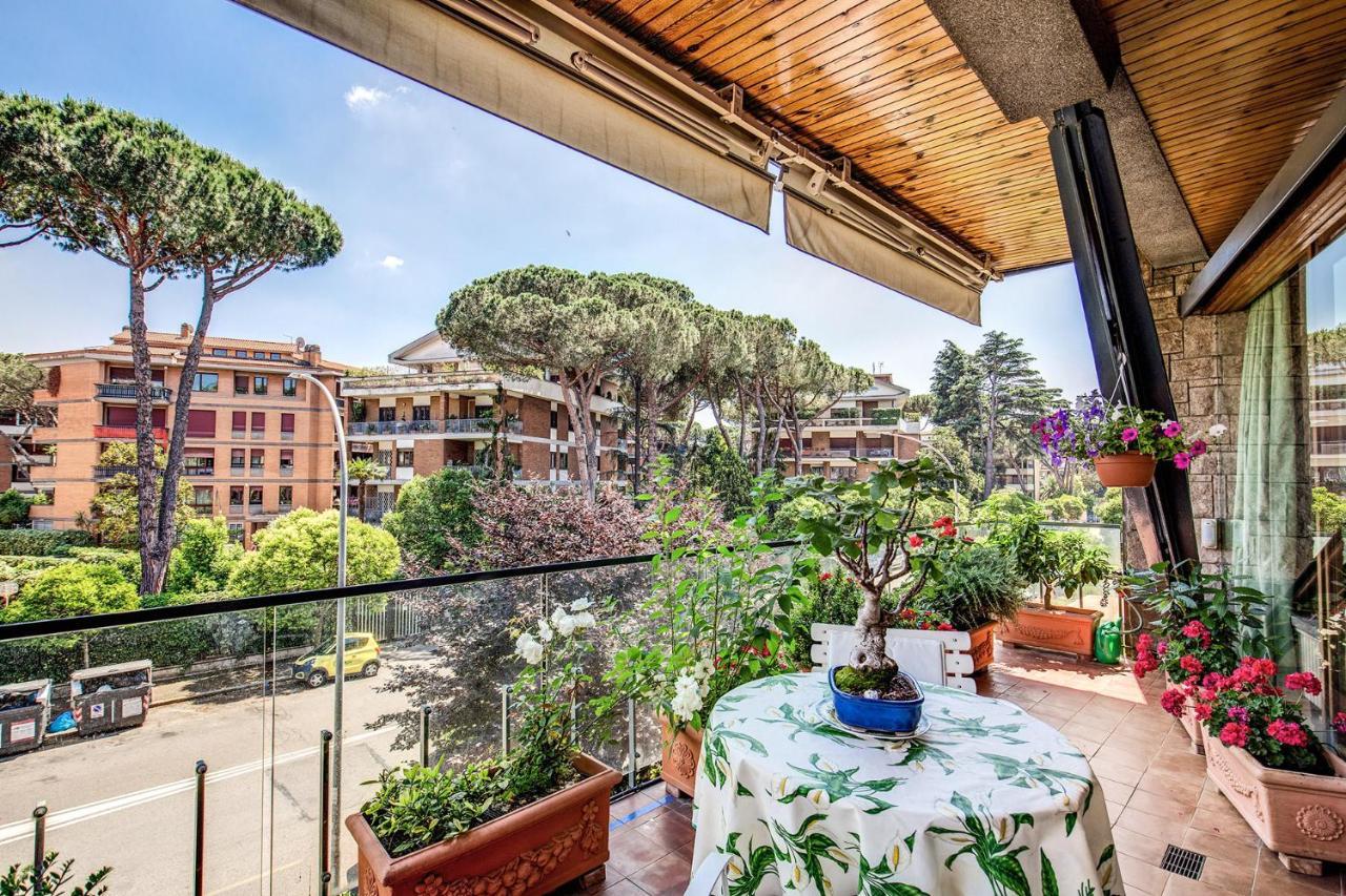Terrazza Piccolomini: Elegant Apartment Stunning View Over Rome/St Peter'S Dome Esterno foto