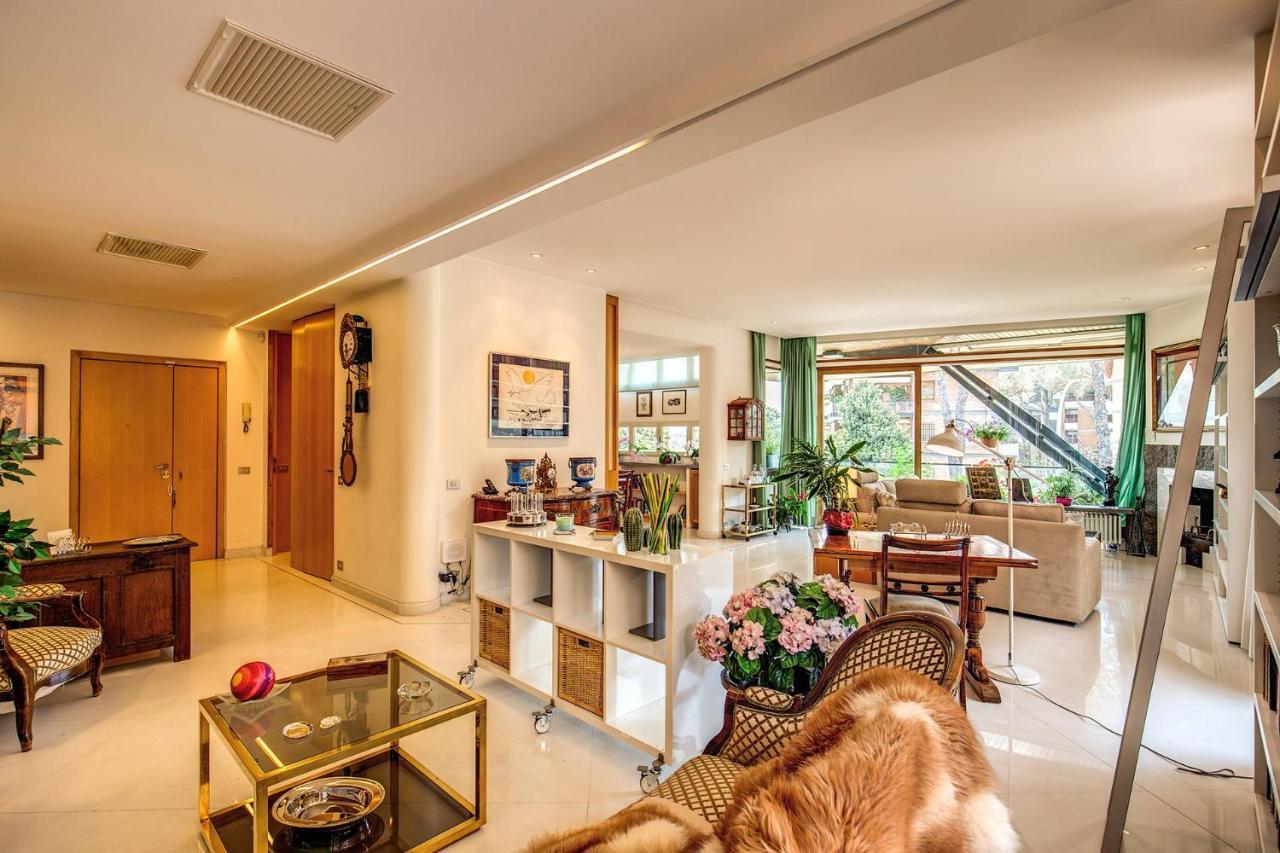 Terrazza Piccolomini: Elegant Apartment Stunning View Over Rome/St Peter'S Dome Esterno foto