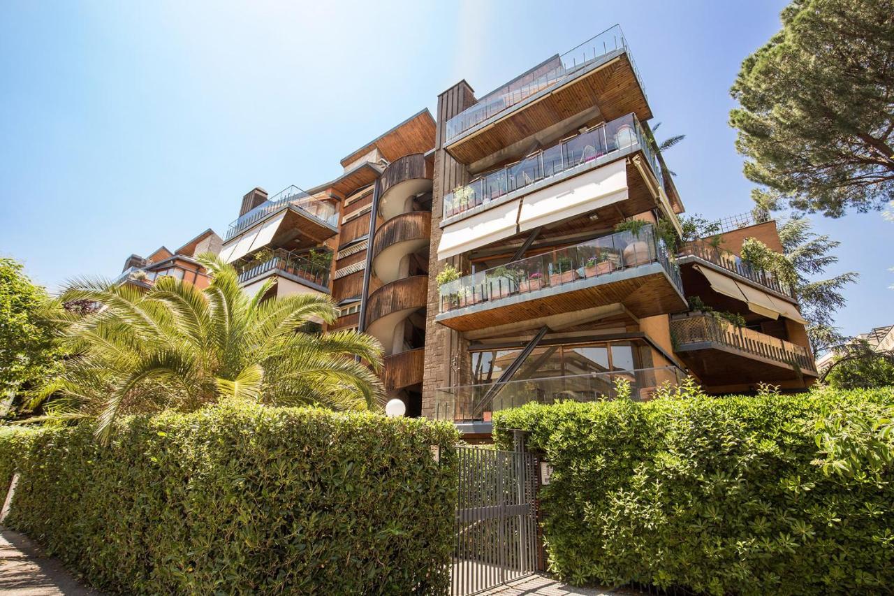 Terrazza Piccolomini: Elegant Apartment Stunning View Over Rome/St Peter'S Dome Esterno foto