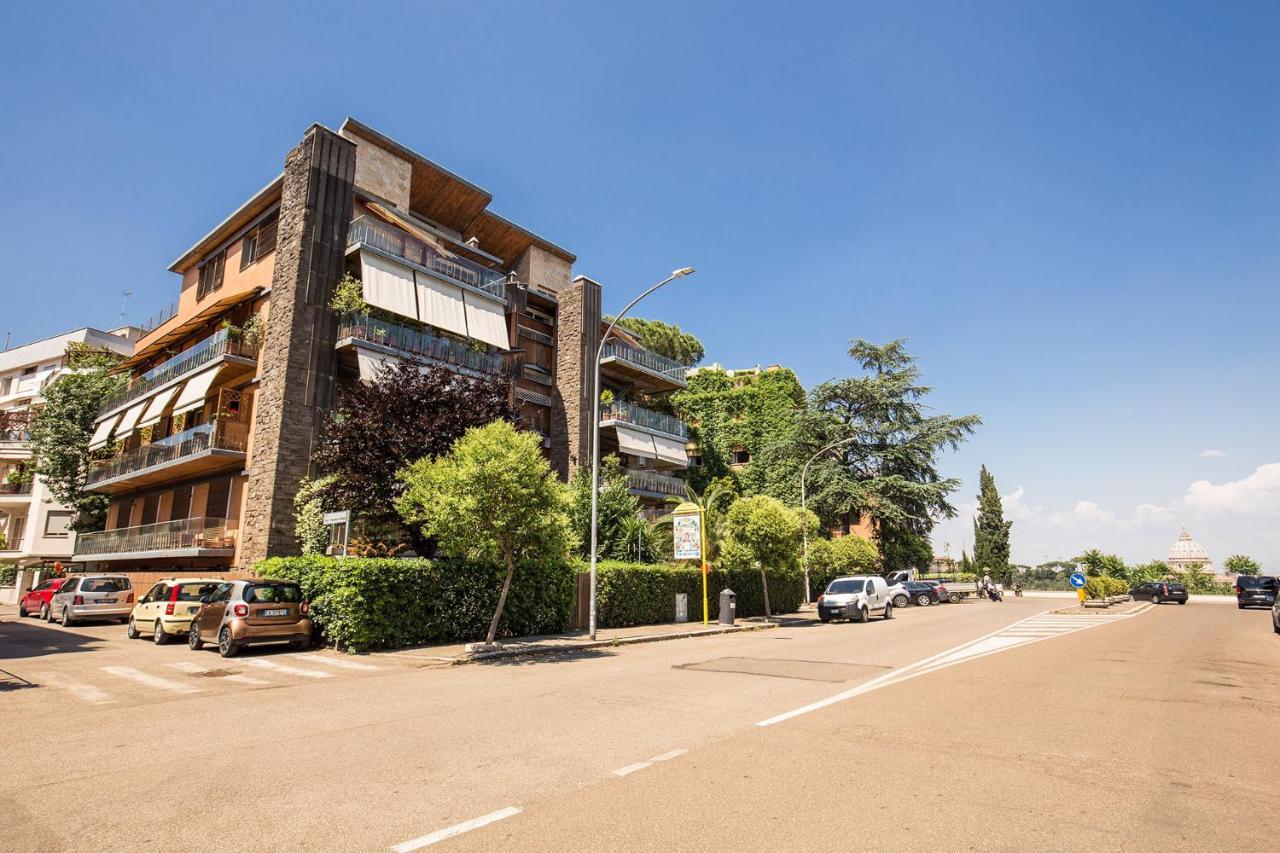 Terrazza Piccolomini: Elegant Apartment Stunning View Over Rome/St Peter'S Dome Esterno foto