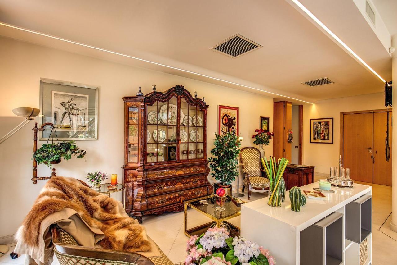 Terrazza Piccolomini: Elegant Apartment Stunning View Over Rome/St Peter'S Dome Esterno foto