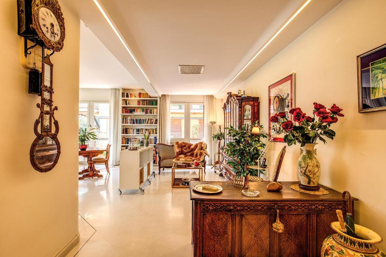 Terrazza Piccolomini: Elegant Apartment Stunning View Over Rome/St Peter'S Dome Esterno foto