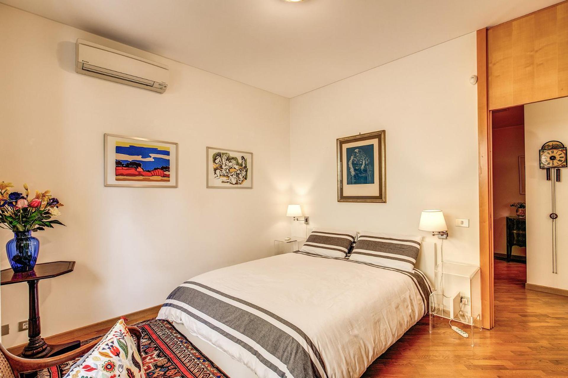 Terrazza Piccolomini: Elegant Apartment Stunning View Over Rome/St Peter'S Dome Esterno foto